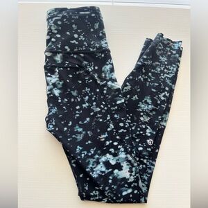 lululemon fast and frees 25” size 2